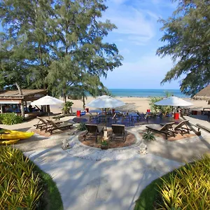 Lanta Castaway Resort Ko Lanta
